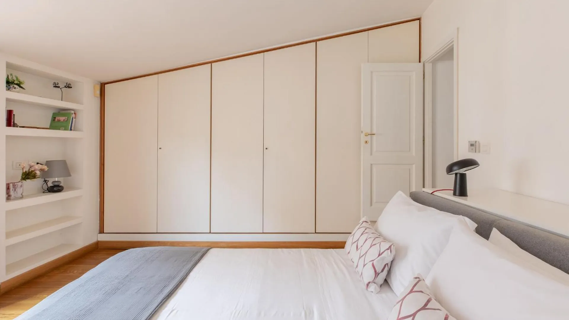 Iflat Monti Roof Terrace Apartment Rome